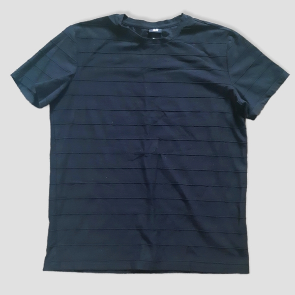 H&M Other - H&M raised ridged black crewneck t shirt like new
